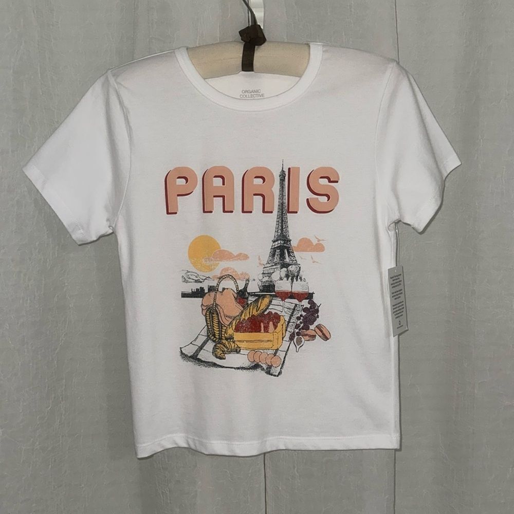 Organic Collective XS White Peach red Black Eiffel Tower Paris Picnic Graphic T